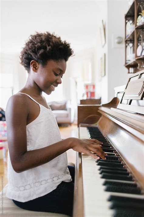 African American Girl At Piano Animated Anime Girl