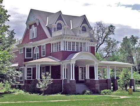 1890 Victorian Big Red In Wyoming Illinois