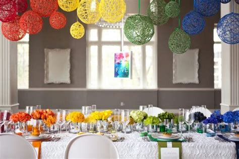 Somewhere Over The Rainbow There Are Beautiful Vibrant Tablescapes
