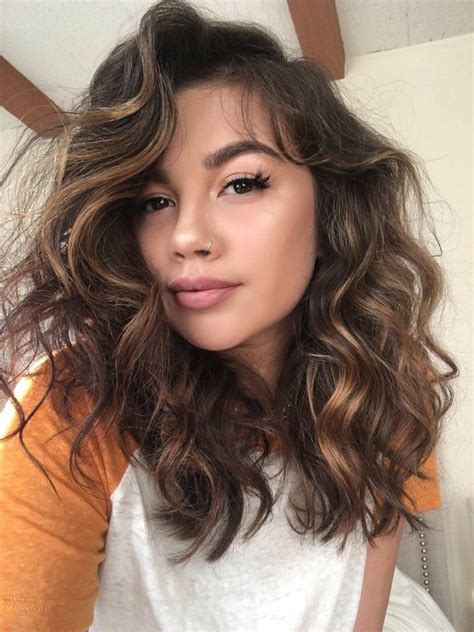 Big Loose Curls For Medium Length Hair - Hairstyles for ...