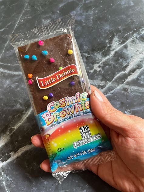 Internet Is Divided Over Cosmic Brownies Line Or No Line Parade