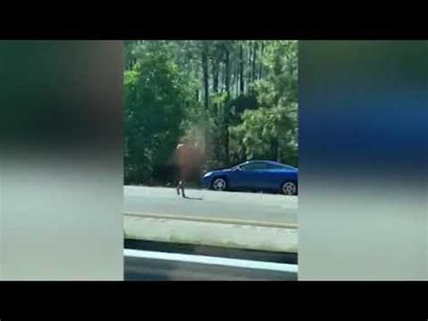 Naked Florida Woman Caught On Camera Crossing Interstate My Xxx Hot Girl