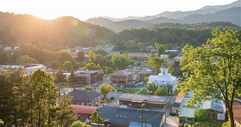 10 Great Mountain Towns Our State