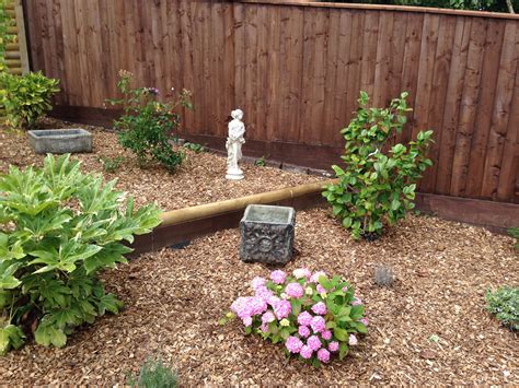 Compost, soil & bark chippings give your flowers and vegetables the start they need to make your garden bloom with compost and top soil at homebase. Play Bark | Bark Chippings | Oakley Turf