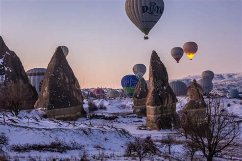 Editorial Goreme Hot Air Balloons Editorial Photo Image Of Fairy