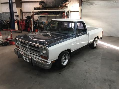 1987 Dodge D150 Le Short Box New Paint Professionally Lowered For
