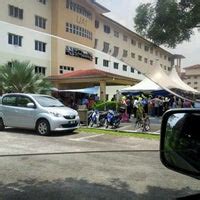 It specializes in engineering, science and technology. Universiti Teknologi Malaysia (UTM) - Skudai, Johor