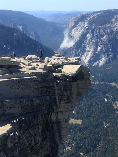 El Capitan Climbers Yosemite Rock Fall Is Biggest In Memory