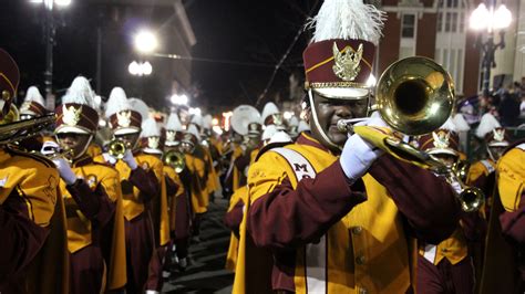 High School Marching Bands Lay Down The Beat Of Mardi Gras Ncpr News