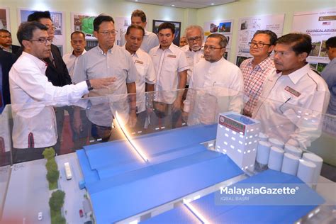 Maybe you would like to learn more about one of these? Shabery Cheek Lawat NAFAS Feedmills Sdn Bhd