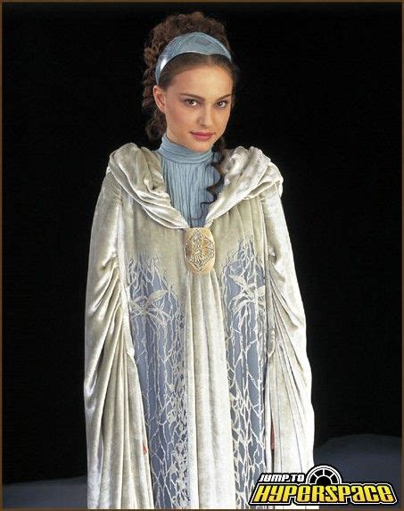 Pin By Annie Wilkinson On The Many Costumes Of Padme Queen Amidala