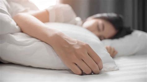 Can You Sleep Too Much Mattress Clarity