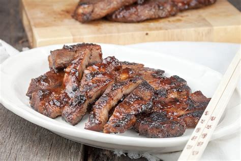 Sesekali sambil dioles dengan sisa bumbu.angkat. Babi panggang - ohmydish.com