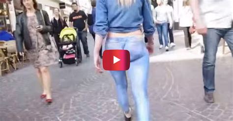 A Woman Walks Around New York City With No Pants And Check Out The Reaction Rare