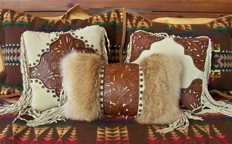 Check out our western style decor selection for the very best in unique or custom, handmade pieces from our shops. Western Home Decorations | Dream House Experience