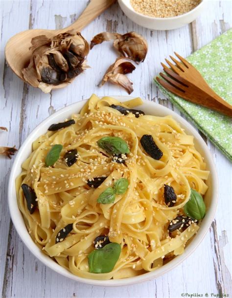 Pâtes à l ail noir au sésame et au basilic Recette