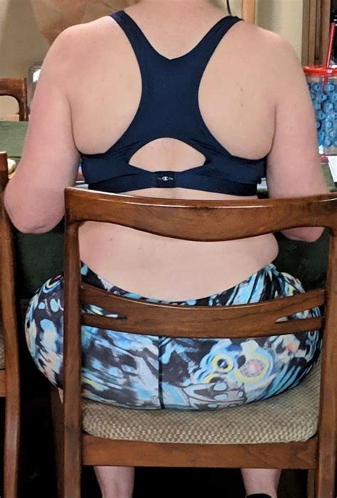 Milf Wife Big Bbw Fat Pawg Ass Close Up Voyeur Yoga Pants 1 Pics