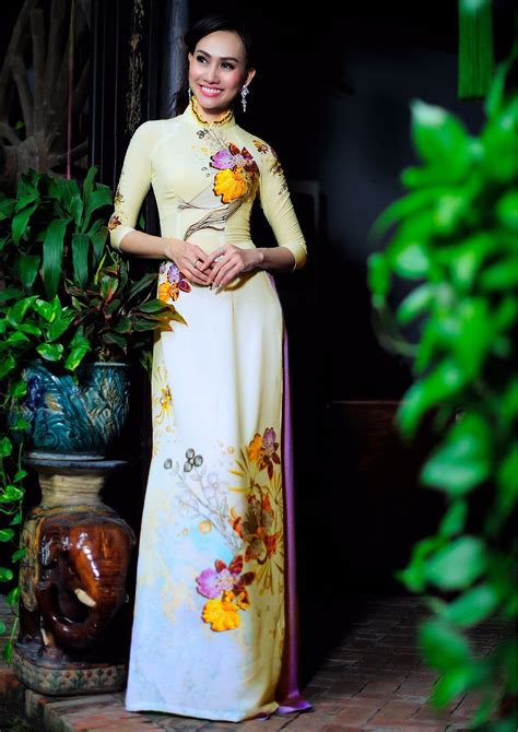 Sartorial Adventure Vietnamese Ao Dai By Thai Tuan Ao Dai Maxi