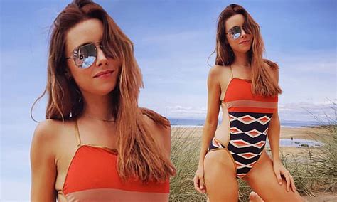Una Healy Sizzles In Figure Hugging Patterned Swimsuit At The Beach