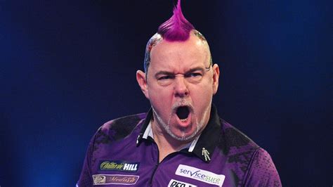 Peter wright is a scottish darts player who plays in pdc tournaments. Peter Wright edged into the World Darts Championship quarter-finals | Darts News | Sky Sports