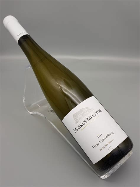 Since that time i have had the opportunity to hunt with some excellent hunting dogs and some that were not so good enabling me to. Molitor Riesling Haus Klosterberg QbA trocken - 0,75 l ...