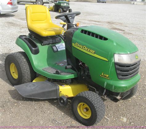 2005 John Deere L118 Riding Lawn Mower In Sedgwick Ks Item K2994