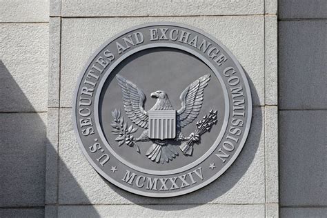 Us Sec Opens Broad Inquiry Into Wall Street Banks Staff