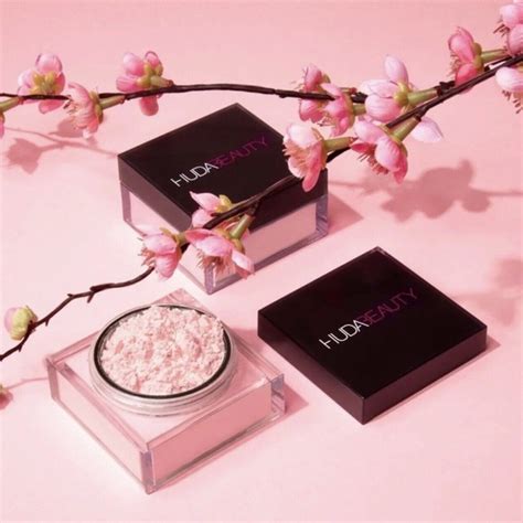 Huda Beauty Bath And Body Huda Beauty Cherry Blossom Setting Powder