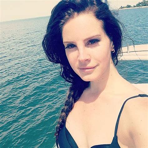Ive Slept With A Lot Of Guys In The Industry Lana Del Rey Admits