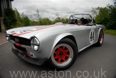 A Triumph Tr6 Race Version Triumph Cars Triumph Tr6 Classic Sports