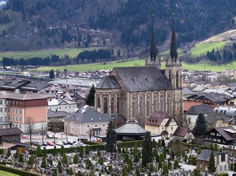 Find unique places to stay with local hosts in 191 countries. Sankt Johann im Pongau Foto & Bild | architektur ...
