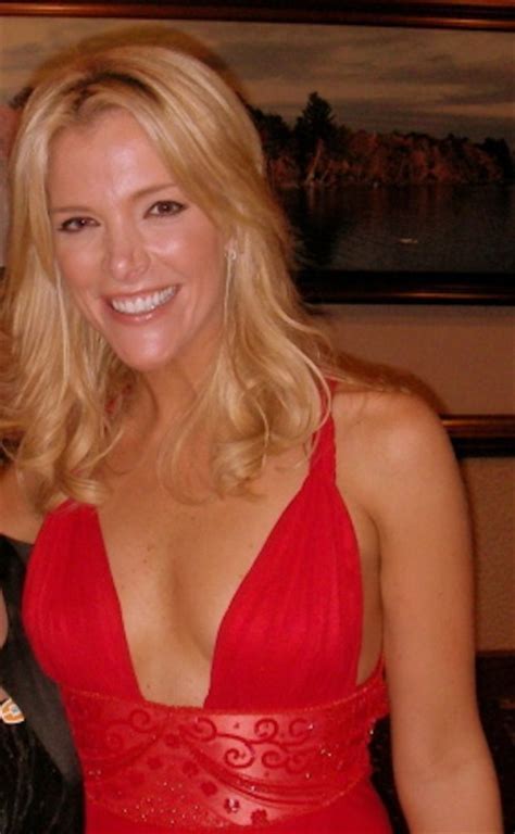 75 hot pictures of megyn kelly prove that she is sexiest journalist in america