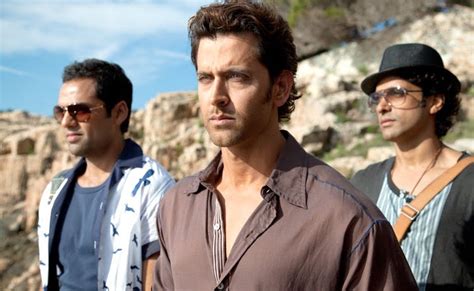 Eros international, excel entertainment, kanzaman. Zindagi Na Milegi Dobara hindi Movie - Overview