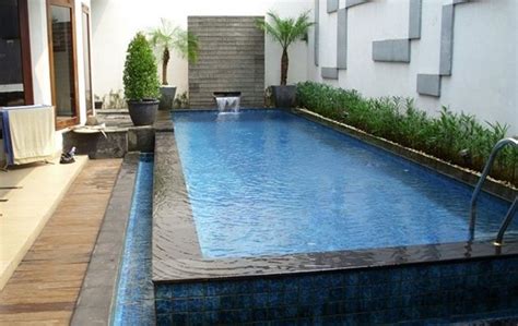 Bahkan tersedia juga kolam renang plastik untuk orang dewasa sehingga bisa berenang dimana saja, khususnya saat berlibur. Biaya Pembuatan Kolam Renang Minimalis Berbagai Ukuran