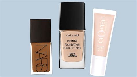 5 Best Foundations For Dry Skin In Pakistan To Use