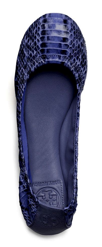 Discover our wide array of products and drive change through our edit of brands and products that demonstrate a a casual staple turned a style statement, the ballet flats rise to whatever the occasion calls for. Pin on Blue #ToryBurchInColor