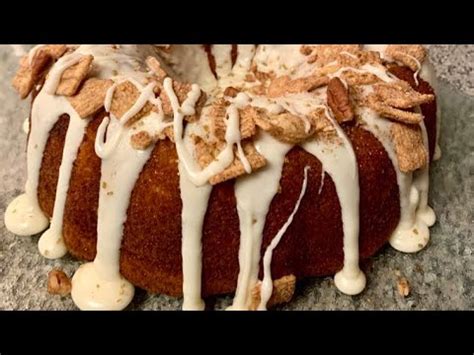 Besides breakfast toast, bagels and sandwiches, toaster ovens are typically tasked to warm frozen snacks. How to make a Cinnamon Toast Crunch Cake! Easy Sock it to me Cake Recipe - YouTube