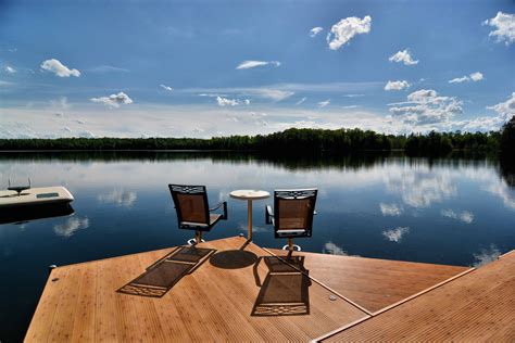 Vacation Home & Cabin Rental in Peaceful Lakefront Location | Clam Lake