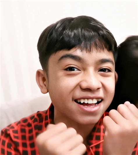 Ruben onsu geram, foto betrand peto diganti dengan kepala hewan!подробнее. Biodata, Profil, Fakta & Perjalanan Karir Betrand Peto ...