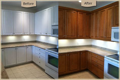 Show's an overview of cabinet refacing. Portfolio of Our Cabinet Refacing Work - Dutchcraft Refacing