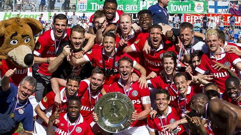 This is the place on reddit for the fans of psv eindhoven. PSV Eindhoven - Goal.com