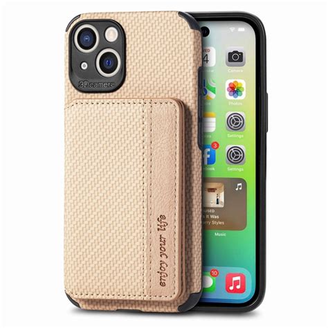 iPhone 14 Carbon Fiber Texture Skal med Korthållare - Khaki - Köp här