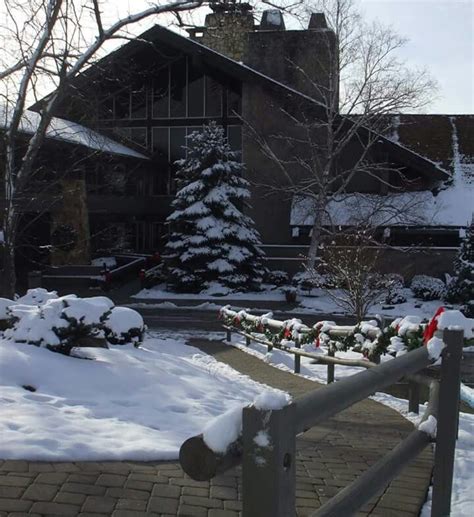 Maybe you would like to learn more about one of these? Salt Fork State Park Lodge | Park lodge