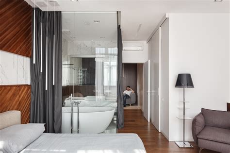 Words on bathroom walls is a 2020 american romantic drama film directed by thor freudenthal and written by nick naveda, based on the novel of the same name by julia walton. The Best Interior Glass Wall Ideas - Architecture Beast