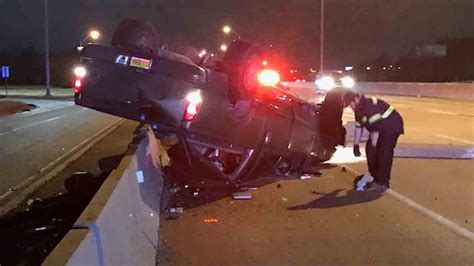 Tulsa Police Search For Driver After I 44 Rollover Crash