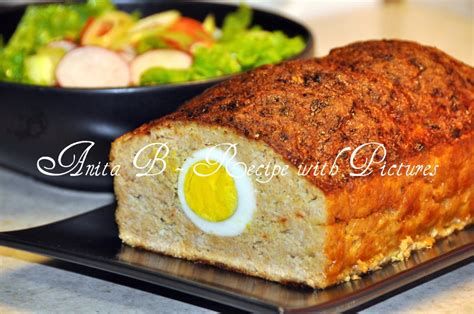 Recipe With Pictures: Meatloaf with hard bolied eggs