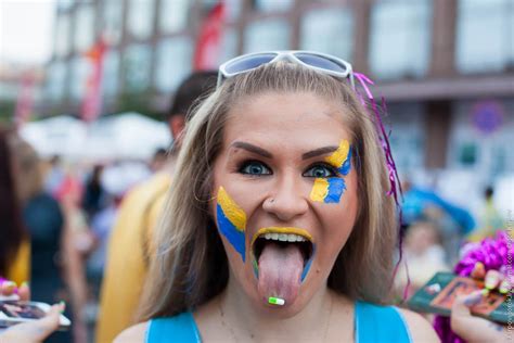 Women Fans Of Ukraine Sweden Soccer Match Freeyork