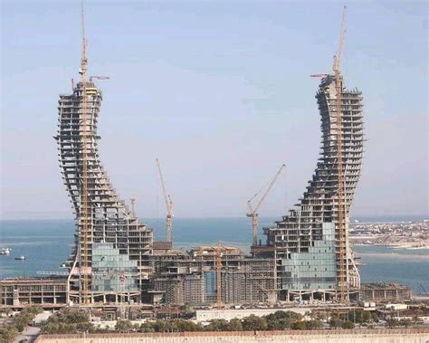 Pins Katara Towers