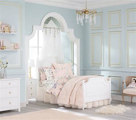 Stunning French Bedroom Decor Ideas That Will Inspire You 01 Homyhomee