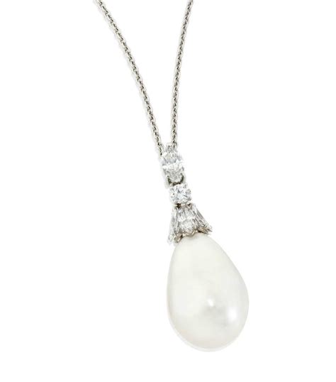 An Exceptional Natural Pearl And Diamond Pendant Necklace Alainrtruong